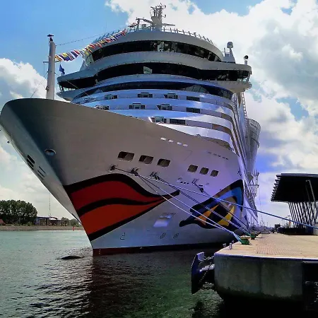 Haus Auguste, Kormoran * 로스토크